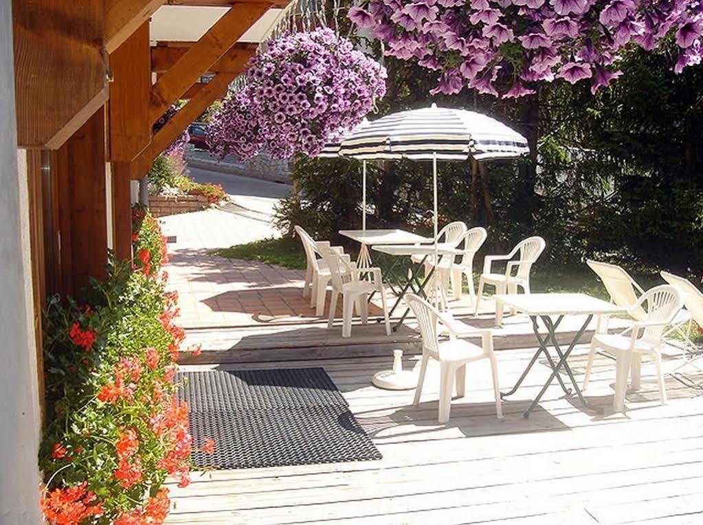 Hotel Le Gentiana Тин Екстериор снимка