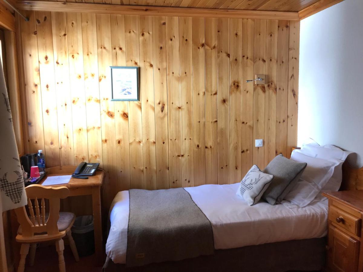 Hotel Le Gentiana Тин Екстериор снимка
